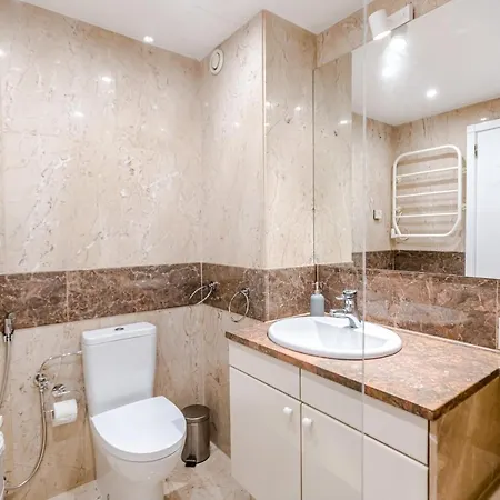 Homeysuite In Garden Appartement Estoril